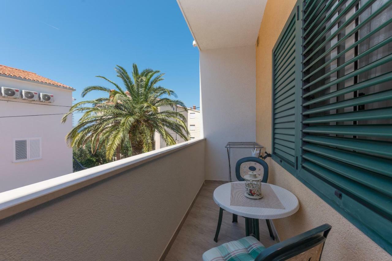 Apartmani Mona Makarska Ngoại thất bức ảnh