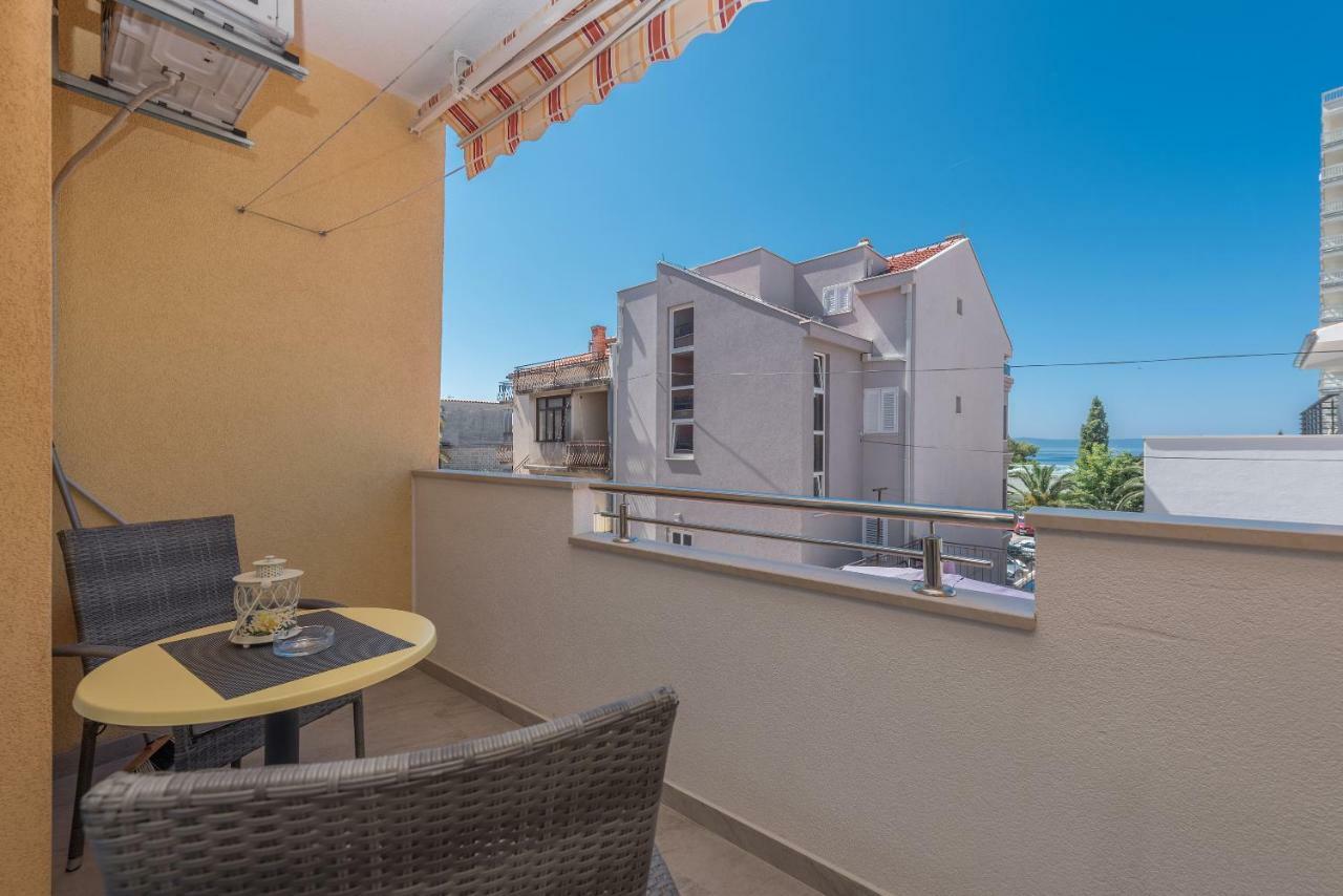 Apartmani Mona Makarska Ngoại thất bức ảnh